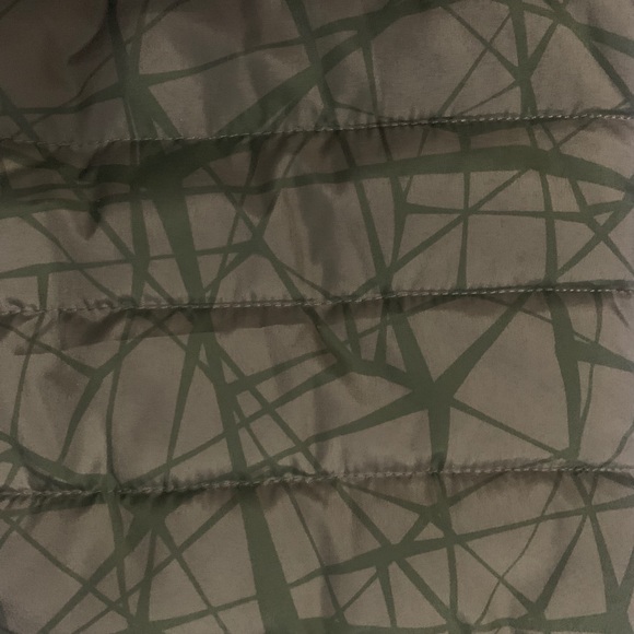 Sneaker Head polyfill hooded veat - Picture 4 of 10